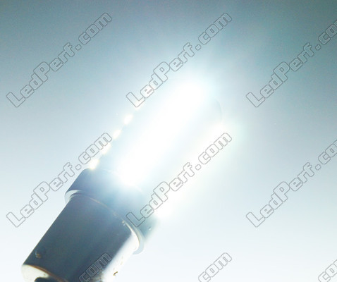 Ultimate Ultra Powerful Pære P21/5W LED (BAY15D) belysning