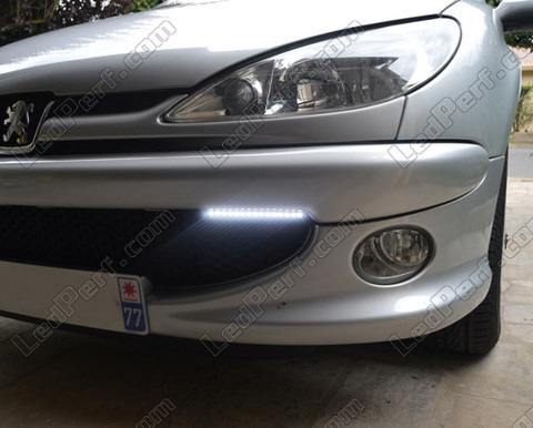 LED kørelys i dagtimerne - kørelys i dagtimerne Peugeot 206 (>10/2002)
