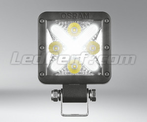 Belysning af Kørelys i dagtimerne LED-arbejdslygten Osram LEDriving® LIGHTBAR MX85-SP.