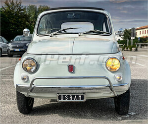 Sammenligning før og efter på en klassisk bil med LED-pærer H1 Osram LEDriving® HL Vintage - 64150DWVNT-2MB