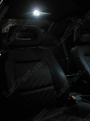 LED Loftlys bagi Audi 80 / S2 / RS2