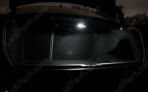 LED bagagerum Audi A4 B8