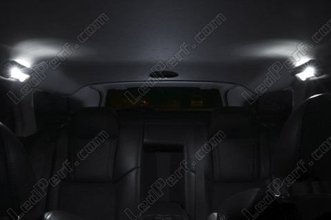 LED Loftlys bagi Chrysler 300C