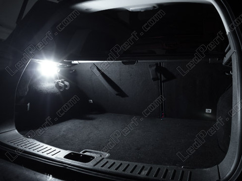 LED bagagerum Ford Kuga