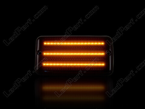 Maksimal belysning af de dynamiske LED sideblink til Jeep Wrangler II (TJ)