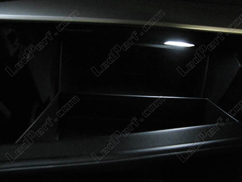 LED handskerum Mazda 3 phase 2