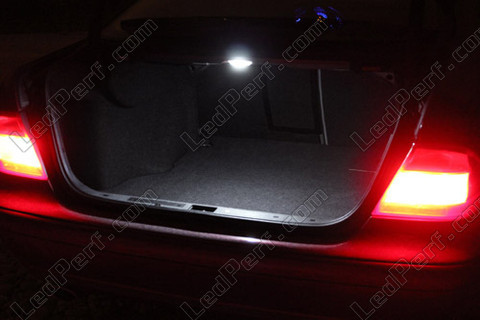 LED bagagerum Mercedes CLK (W208)