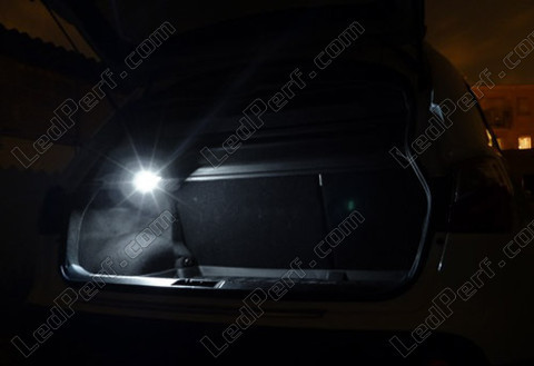 LED bagagerum Nissan Qashqai II