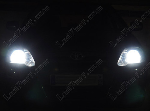 LED Nærlys Toyota Corolla E120