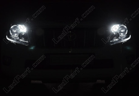LED parkeringslys xenon hvid Toyota Land cruiser KDJ 150