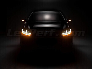 Volkswagen Golf 6 frontvisning udstyret med dynamiske blinklys fra Osram LEDriving® til sidespejle
