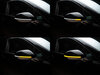 Forskellige trin i lyssekvensen for dynamiske blinklys fra Osram LEDriving® til sidespejle på Volkswagen Golf 7