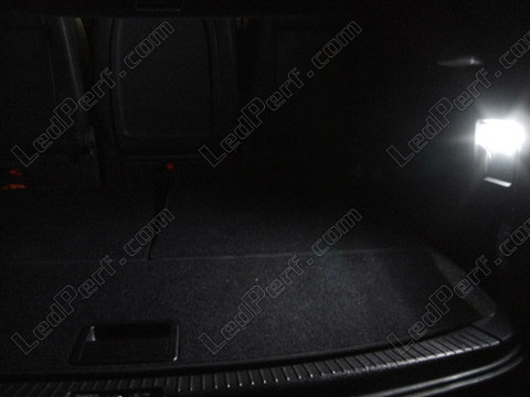 LED bagagerum Volkswagen Touran V2