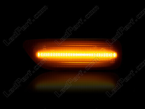 Maksimal belysning af de dynamiske LED sideblink til Volvo S80
