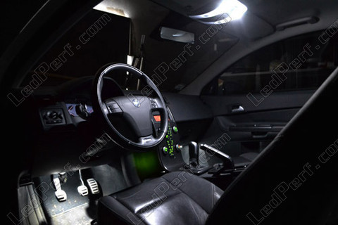 LED Loftslys foran Volvo V60