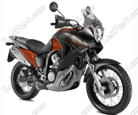Motorcykel Honda Transalp 700 (2008 - 2012)