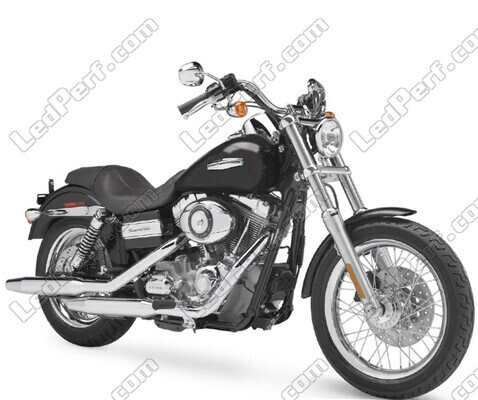 Motorcykel Harley-Davidson Super Glide Custom 1450 (2005 - 2006)