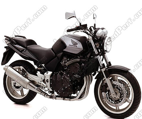 Motorcykel Honda CBF 600 N (2004 - 2012)