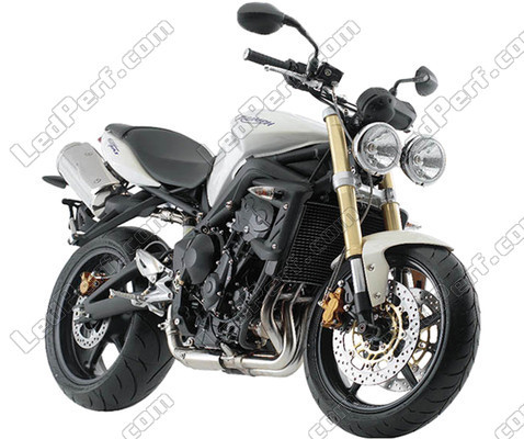 Motorcykel Triumph Speed Triple 1050 (2008 - 2010) (2008 - 2010)