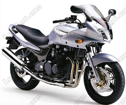 Motorcykel Kawasaki ZR-7S (2001 - 2004)
